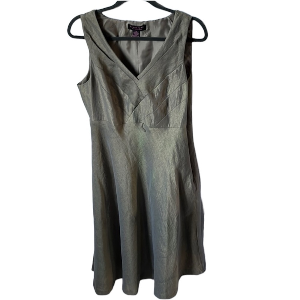 Signature by Robbie Bee Shimmer Fit and Flare Dress Sleeveless Midi Dress 12